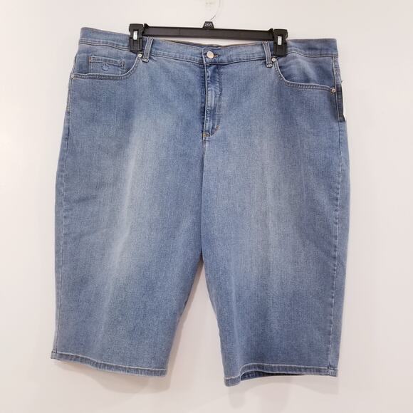 Gloria Vanderbilt Women Amanda Denim Short Skimmer Classic Rise - Picture 1 of 12